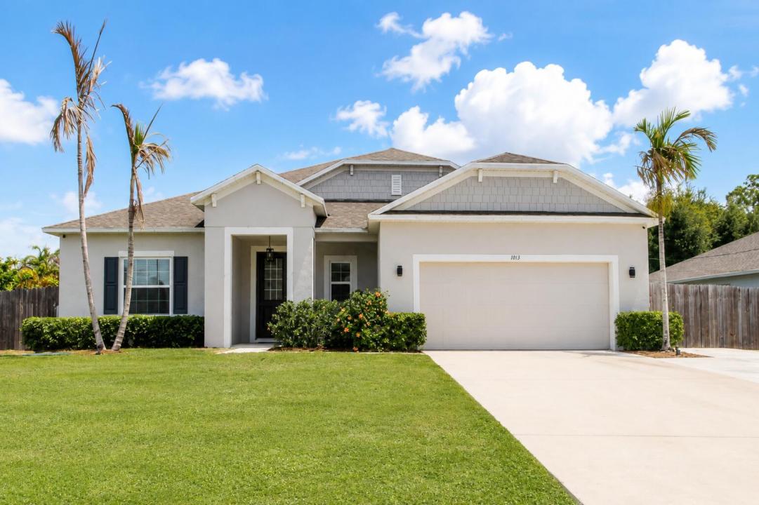 1013 SW EUREKA Avenue, Port St. Lucie, Floride 34953, États-Unis