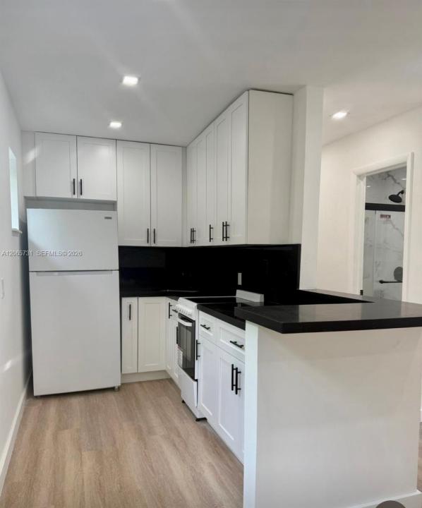 7521 NE 2nd Ct 3, Miami, Floride 33138, États-Unis