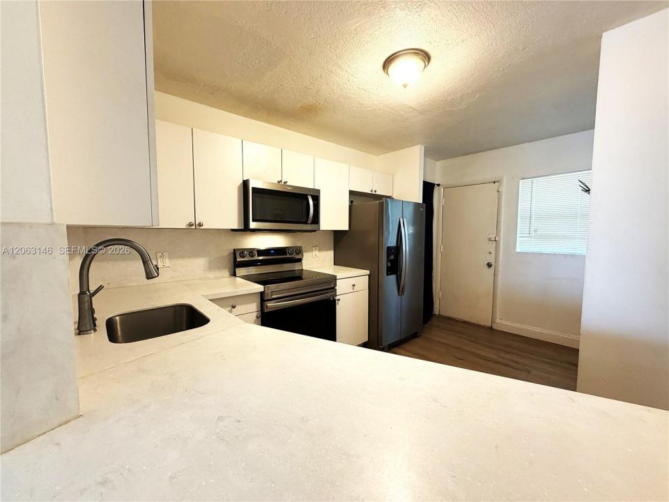 1770 NE 191st St 204-1, Miami, Floride 33179, États-Unis