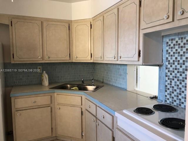 1530 NE 191st St 240, Miami, Floride 33179, États-Unis