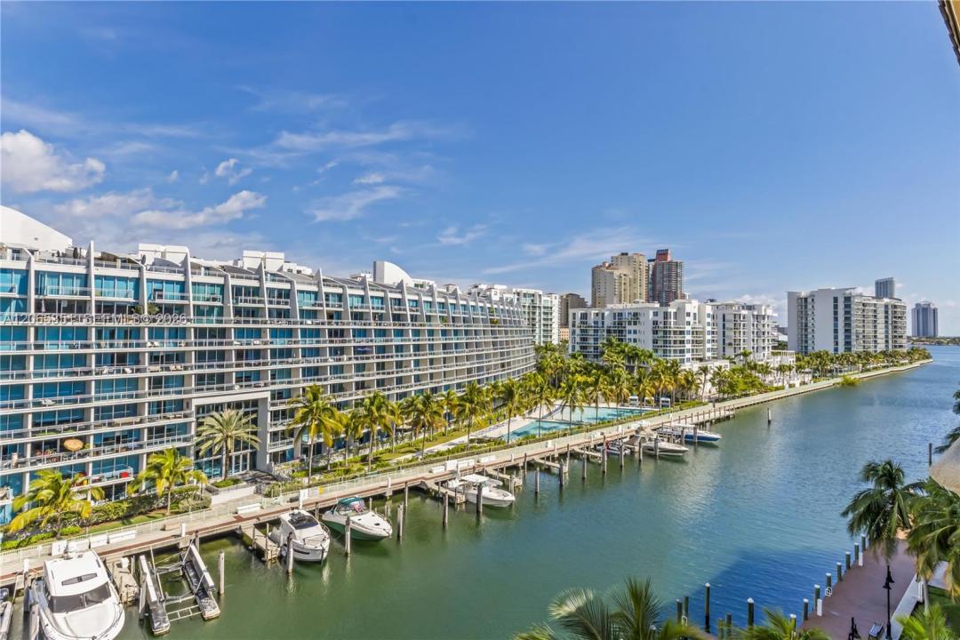 3001 NE 185th St 707, Aventura, Florida 33180, Stati Uniti