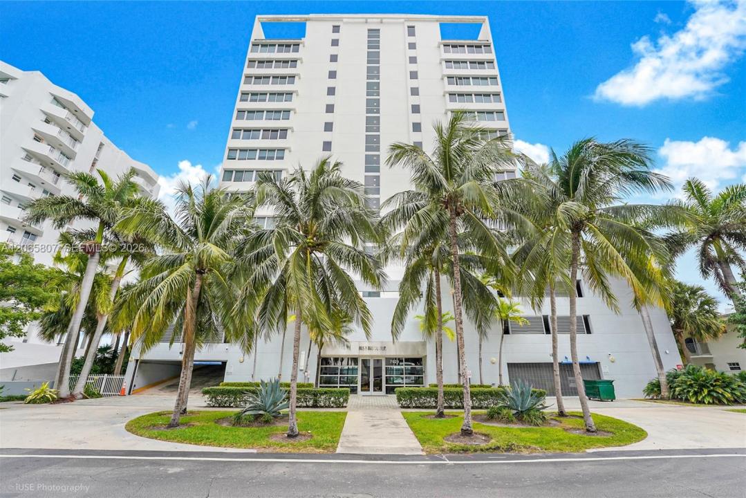 7929 West Dr 1001, North Bay Village, Floride 33141, États-Unis