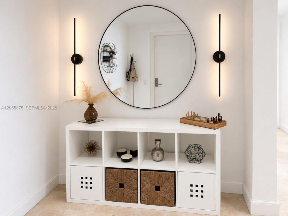 14951 Royal Oaks Ln 1501, North Miami, Floride 33181, États-Unis