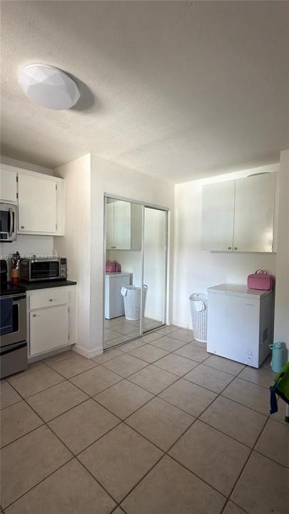 12193 Royal Palm Blvd 1A, Coral Springs, Florida 33065, Stati Uniti