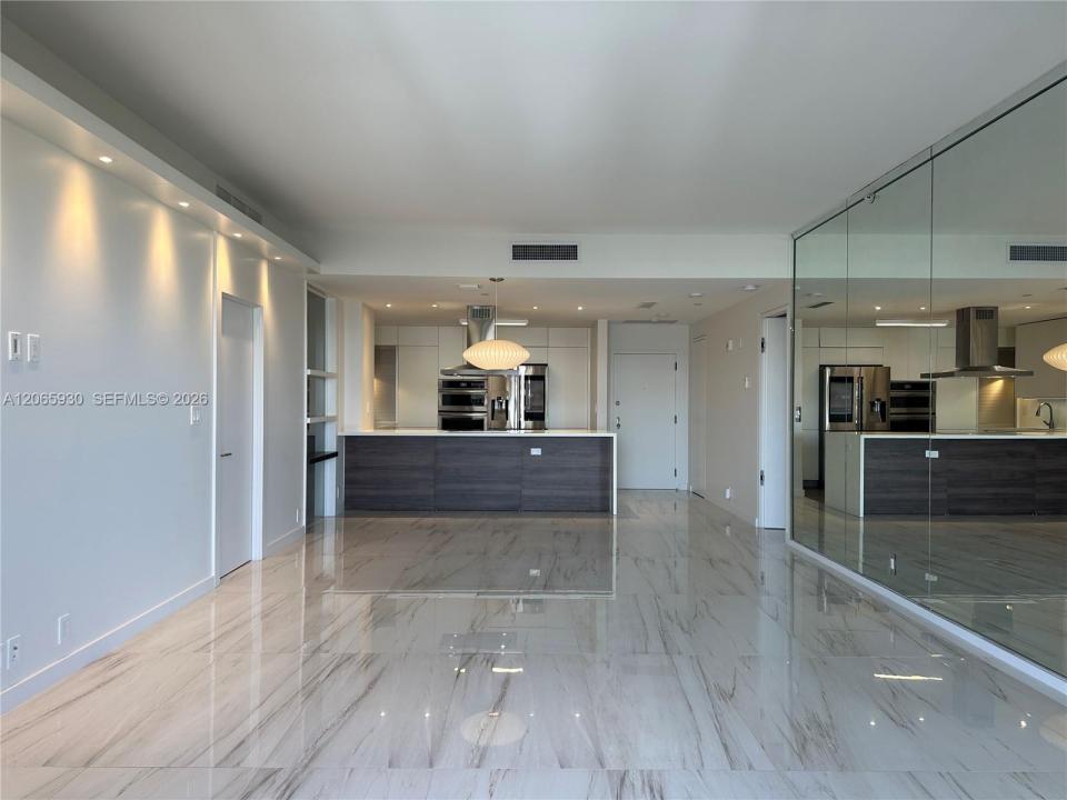 251 Crandon Blvd 931, Key Biscayne, Florida 33149, USA