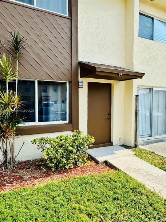 6625 Winfield Blvd 4-D, Margate, Floride 33063, États-Unis