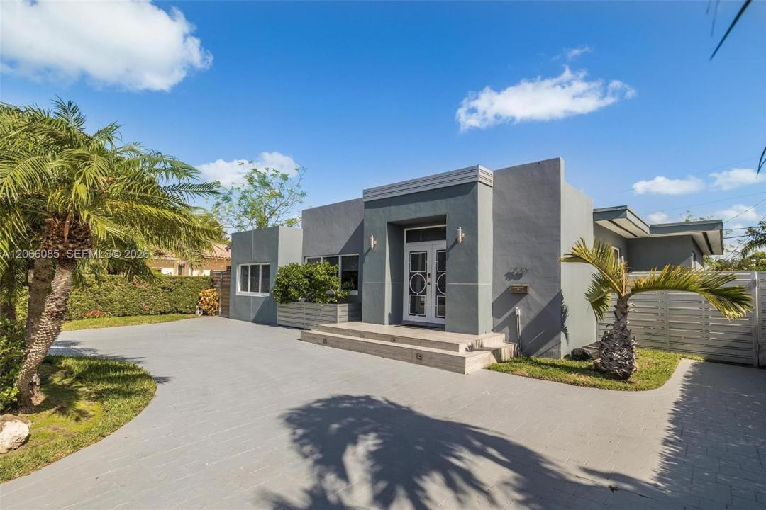 7549 Buccaneer Ave 7549, North Bay Village, Floride 33141, États-Unis