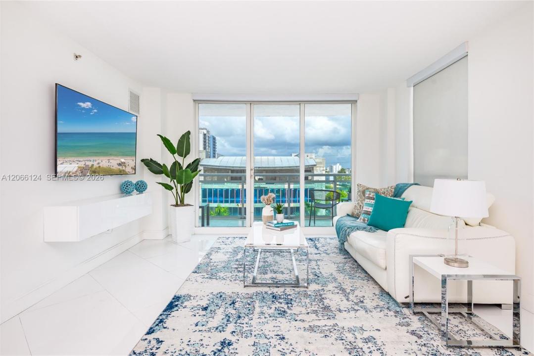 6917 Collins Ave 720, Miami Beach, Florida 33141, Stati Uniti