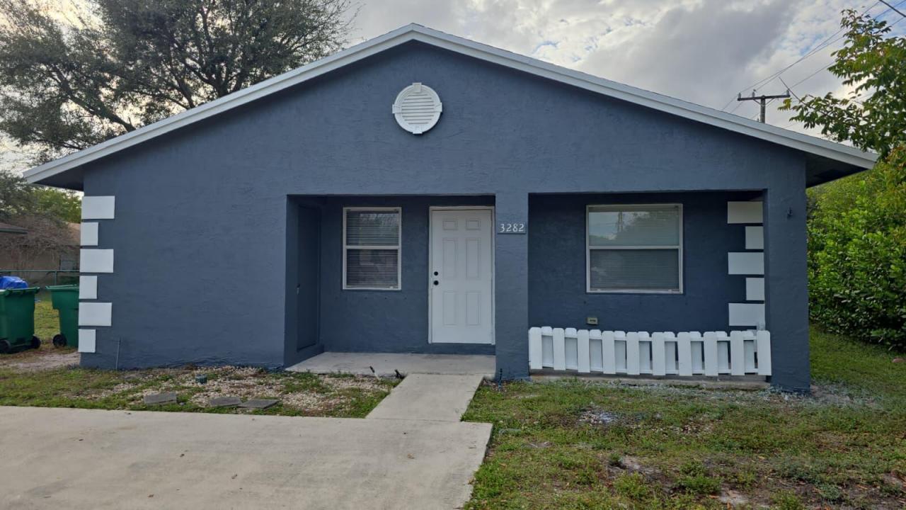3282 NW 75th Way, Hollywood, Floride 33024, États-Unis