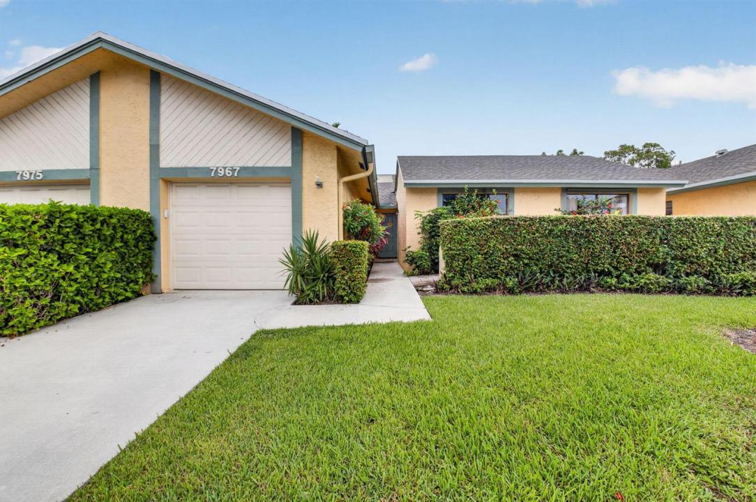 7967 Little Lane, Boca Raton, Florida 33433, USA