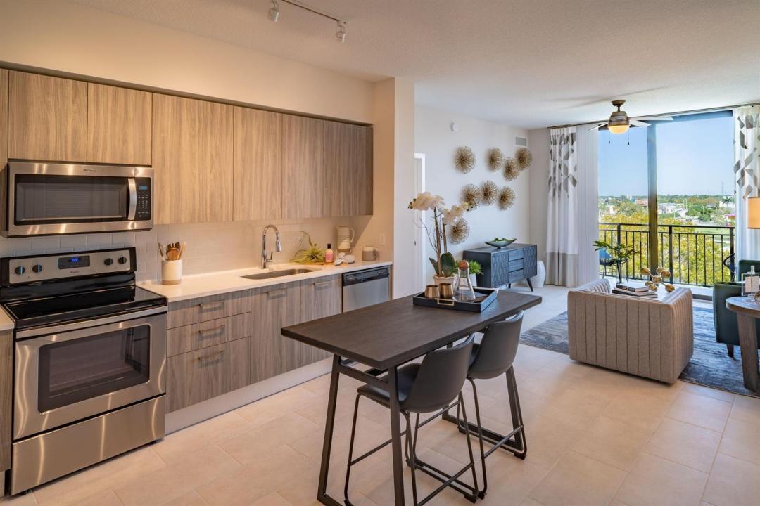 17945 SW 97th Avenue 220, Palmetto Bay, Florida 33157, Stati Uniti