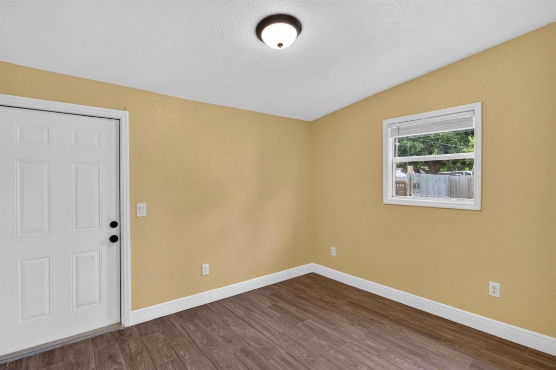 2681 NW 2nd Street, Boynton Beach, Floride 33435, États-Unis