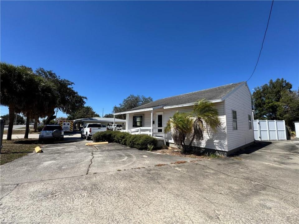 2924 KENILWORTH Boulevard A, Sebring, Florida 33870, USA