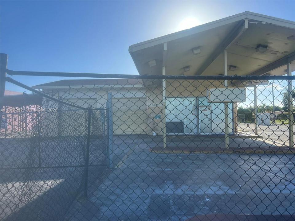 1391 NW 31 Ave, Lauderhill, Floride 33311, États-Unis