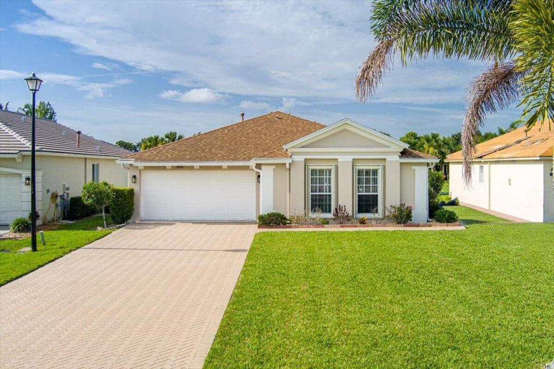 401 SW Lake Forest Way, Floride 34986, États-Unis
