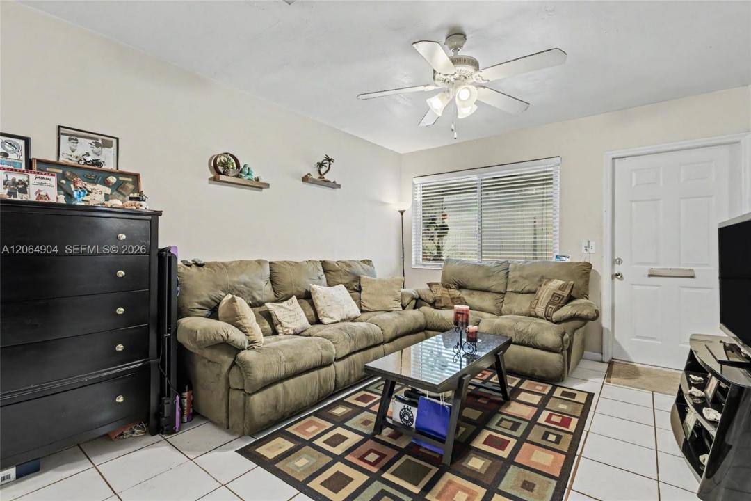 2516 Hayes St 10, Hollywood, Floride 33020, États-Unis