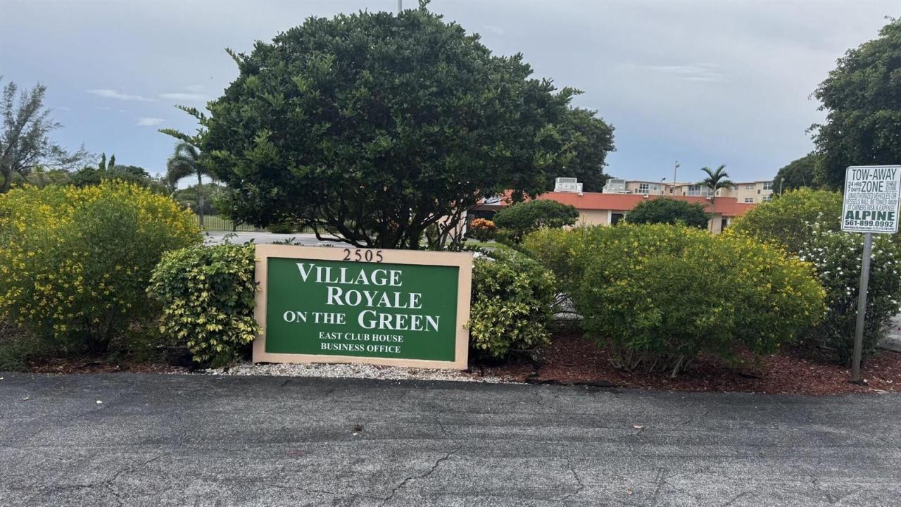 2601 NE 3rd Street 206, Boynton Beach, Florida 33435, Stati Uniti