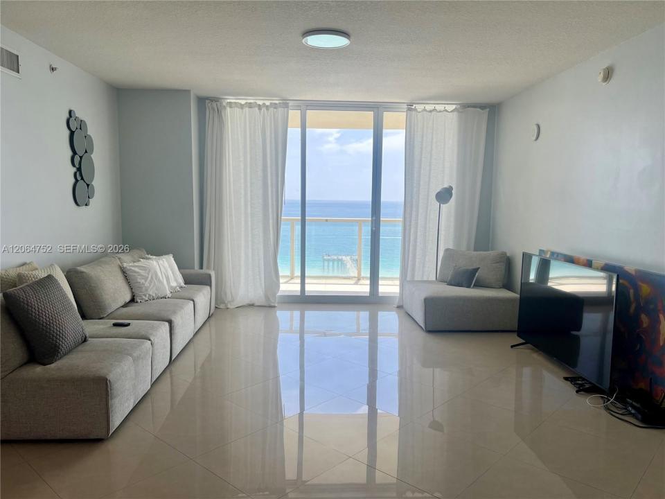16699 Collins Ave 1202, Sunny Isles Beach, Florida 33160, Stati Uniti