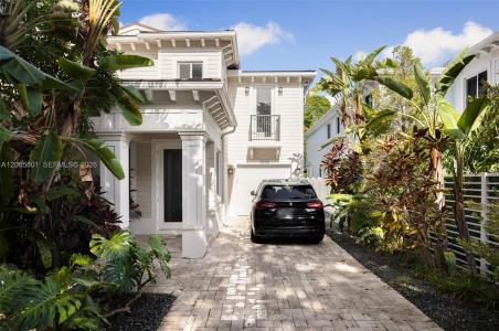 2938 Catalina St, Coconut Grove, Florida 33133, Stati Uniti