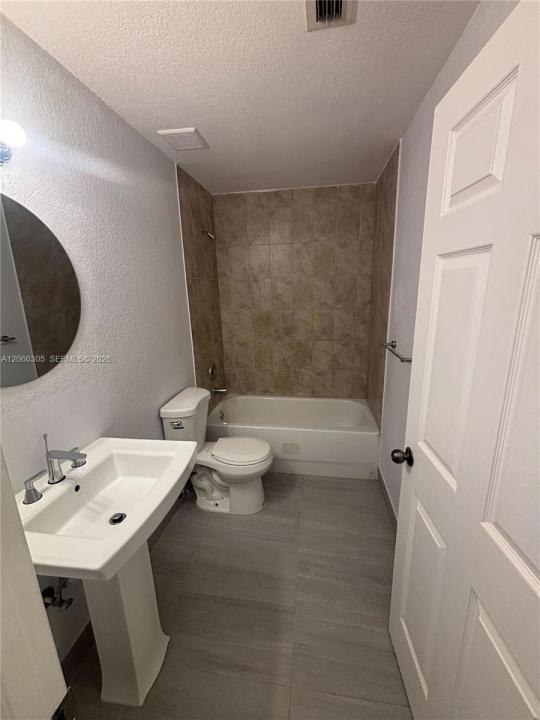 14084 NE 2nd Ave 14084, Miami, Floride 33161, États-Unis