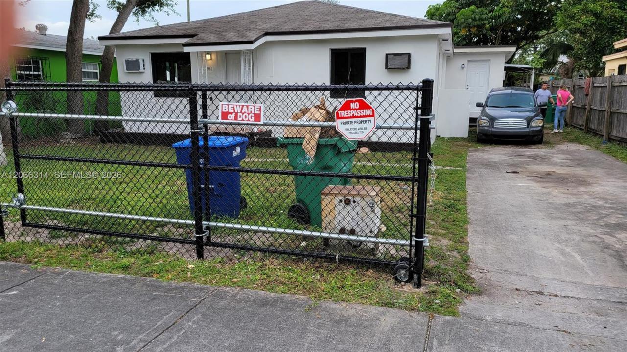Miami, Florida 33150, Stati Uniti