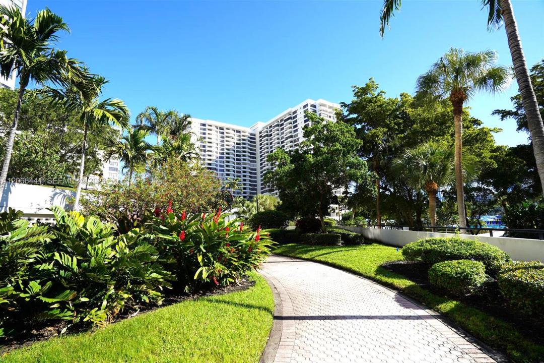 600 Three Islands Blvd 1416, Hallandale Beach, Floride 33009, États-Unis