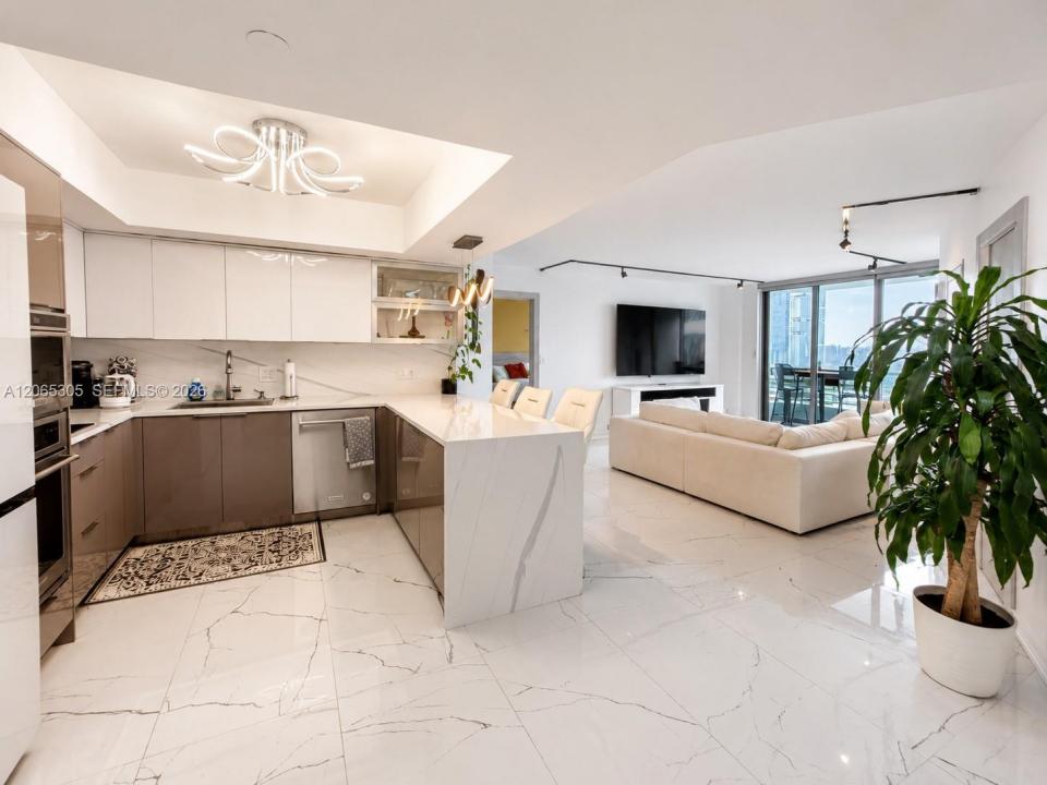 3600 Mystic Pointe Dr 1715, Aventura, Floride 33180, États-Unis