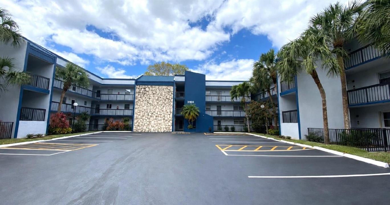 3160 HOLIDAY SPRINGS Boulevard 7-311, Margate, Floride 33063, États-Unis