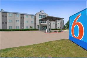 8601 Benbrook Boulevard, Benbrook, Texas 76126, HOA KỲ
