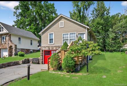 12 Lake Region Boulevard, Monroe, New York 10950, USA