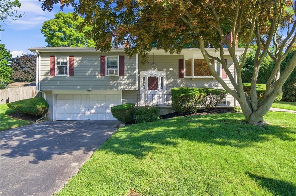 31 Monica Drive, Cumberland, رود ايلاند 02864, الولايات المتحدة