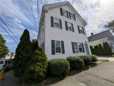 50 Mt Hope Avenue 2, Bristol, Rhode Island 02809, USA