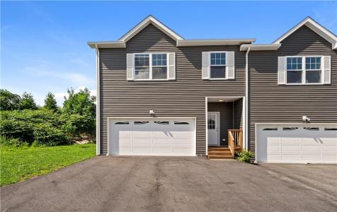 99 Ayda Rose Avenue, West Warwick, Rhode Island 02893, USA