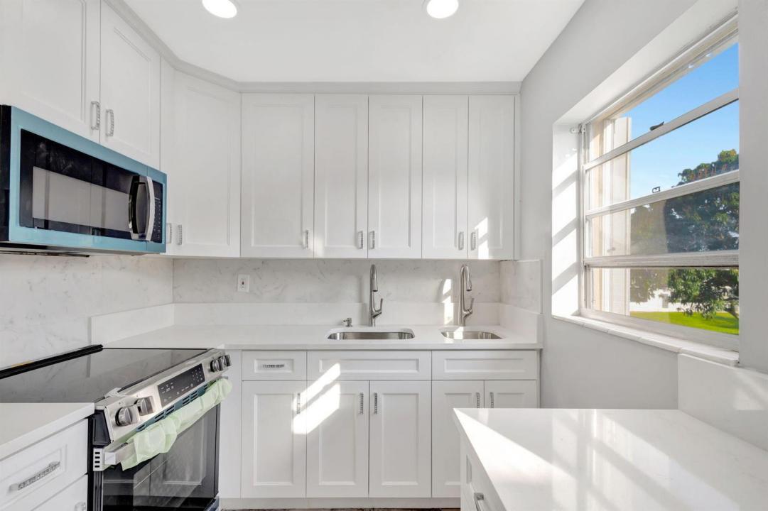 121 BEDFORD E, West Palm Beach, Florida 33417, Stati Uniti