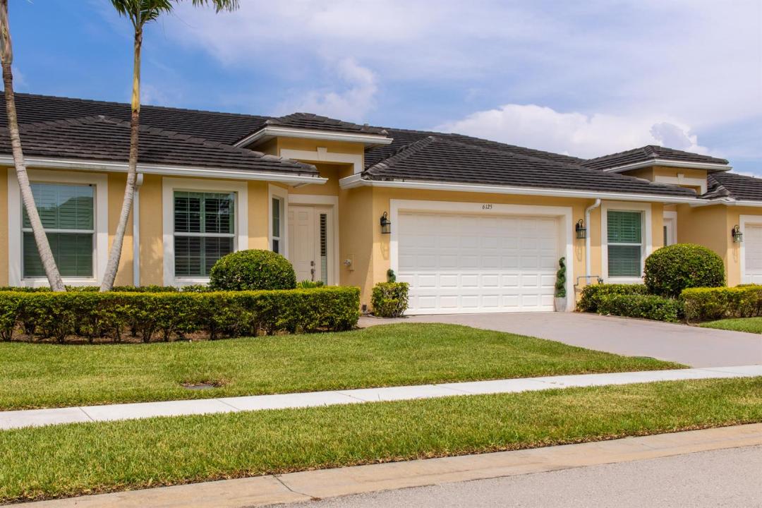 6125 NW Wick Lane, Port St. Lucie, Floride 34983, États-Unis