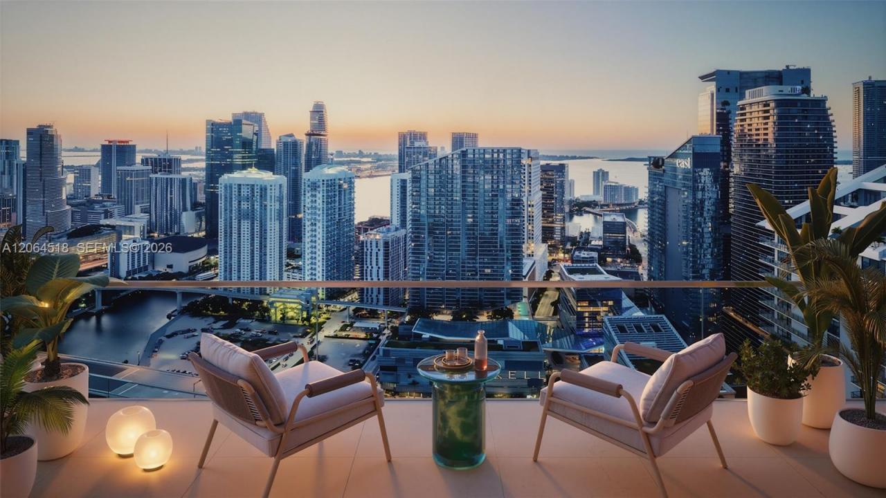 690 SW 1 Avenue 1608, Miami, Floride 33130, États-Unis