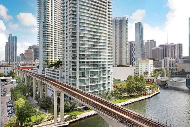 690 SW 1st Ct 1506, Miami, فلوريدا 33130, الولايات المتحدة