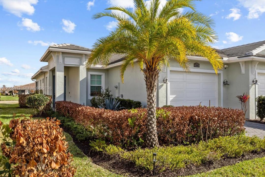 27033 SW Viterbo Way, Port St. Lucie, Флорида 34986, Соединенные Штаты