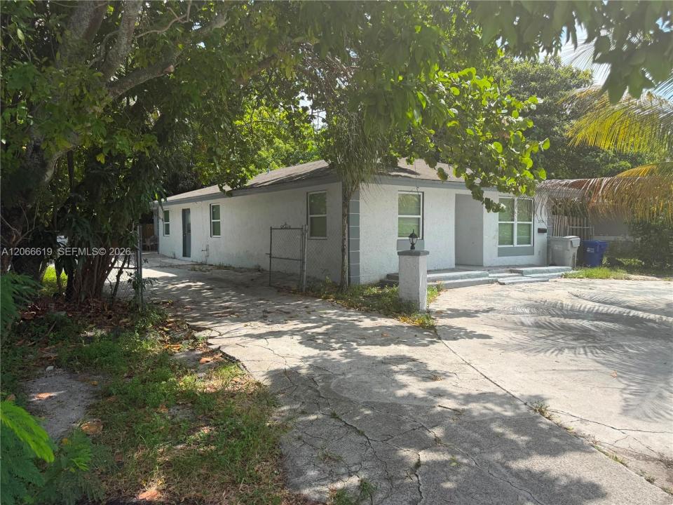 2910 NW 6th Ct, Pompano Beach, Floryda 33069, USA