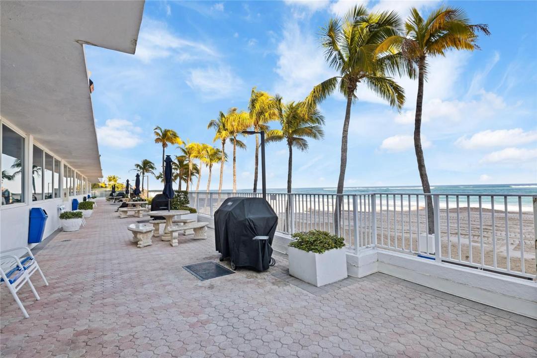 1360 S Ocean Boulevard 403, Pompano Beach, Floride 33062, États-Unis