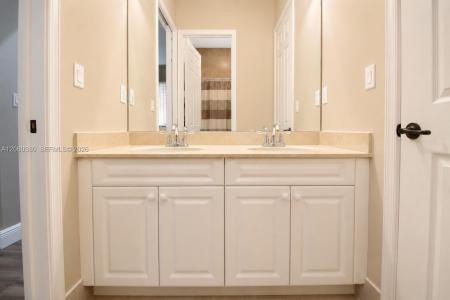 8514 NW 37th Ct, Cooper City, फ्लोरिडा 33024, संयुक्त राज्य अमेरिका