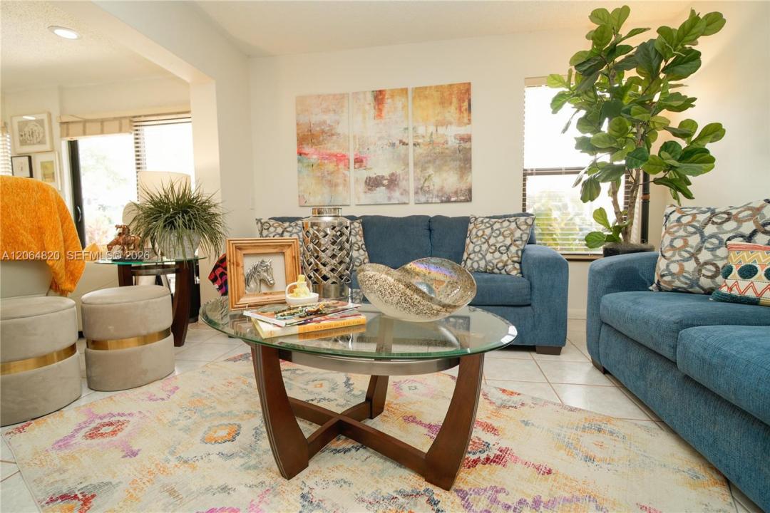 14945 SW 49th Ln H-6, Miami, Flórida 33185, Estados Unidos