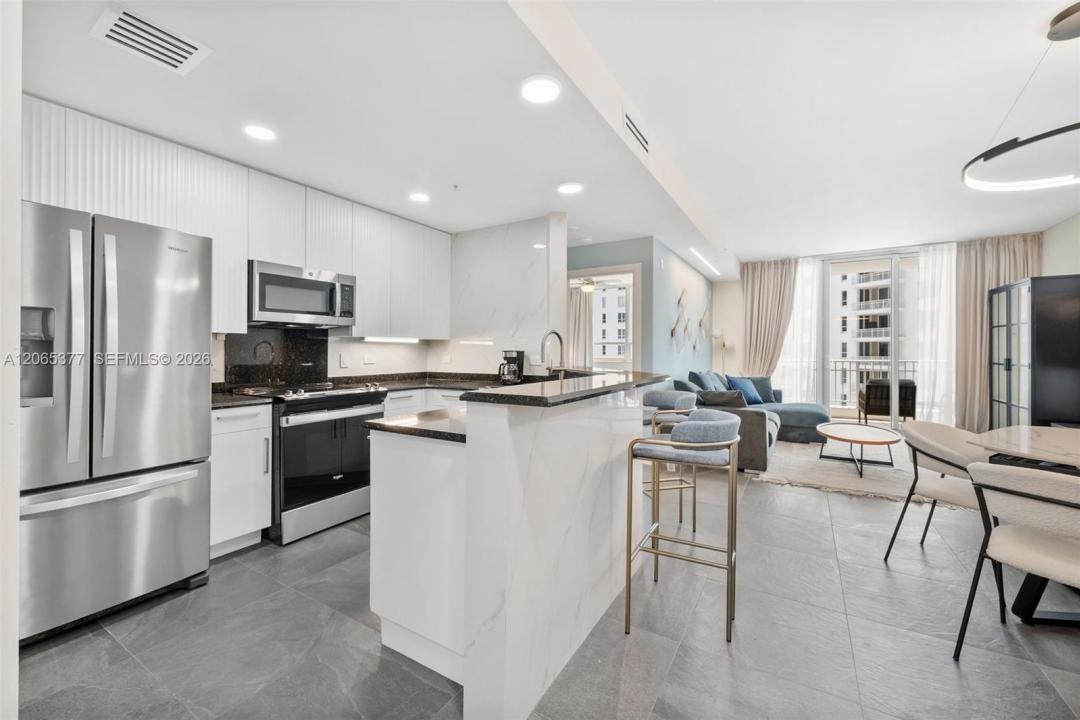 801 Brickell Key Blvd 1805, Miami, Florida 33131, Stati Uniti
