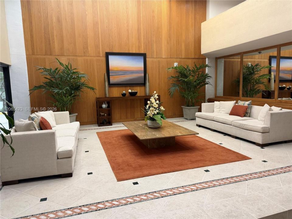 170 Ocean Lane Dr 909, Key Biscayne, Florida 33149, Stati Uniti