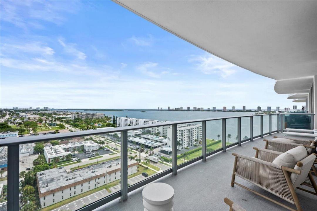 220 Lake Shore Drive 1513, Lake Park, Floride 33403, États-Unis