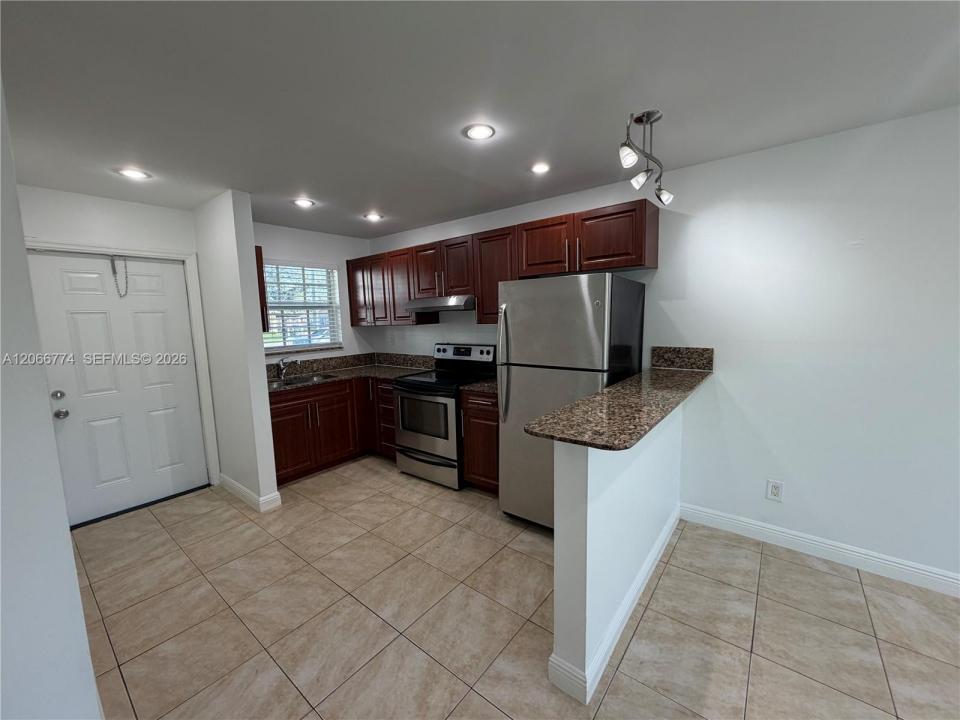 5621 SW 36th Ct 105, Davie, 플로리다 33314, 미국