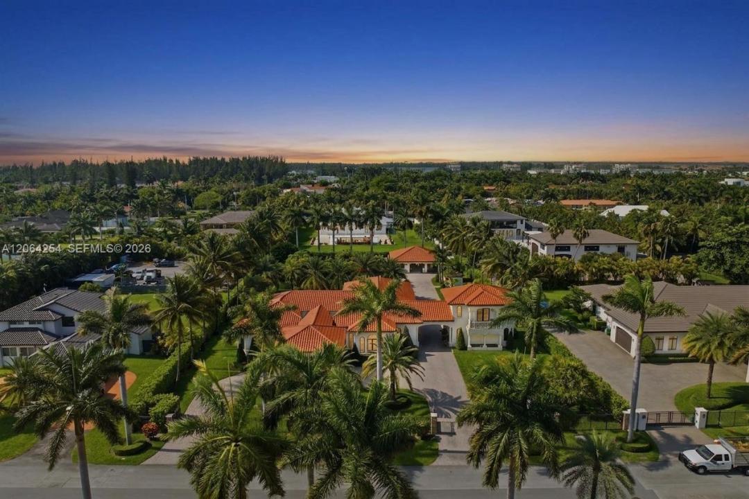 10181 NW 131st St, Hialeah Gardens, Florida 33018, Stati Uniti