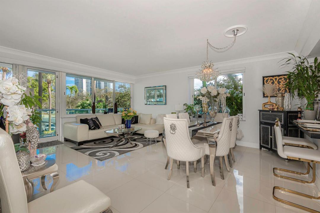 3233 NE 34TH Street 215, Fort Lauderdale, Flórida 33308, Estados Unidos