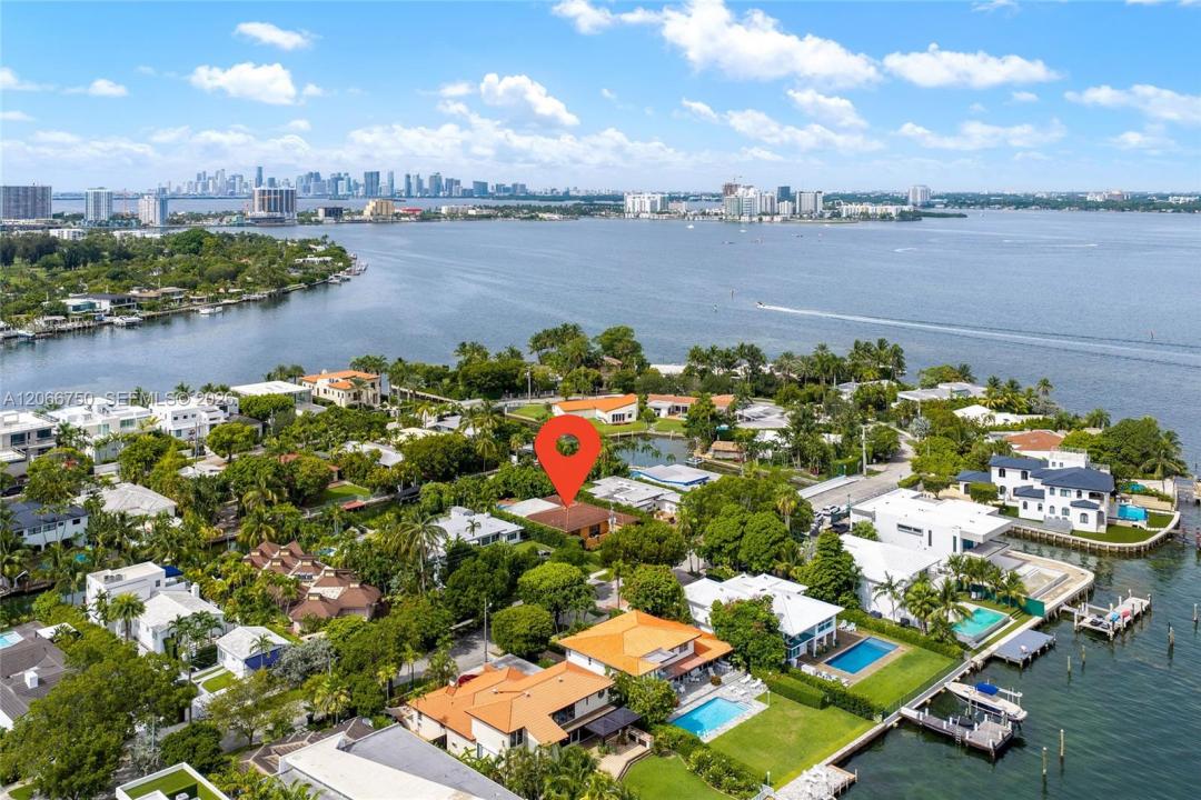 1860 Cleveland Rd, Miami Beach, Florida 33141
