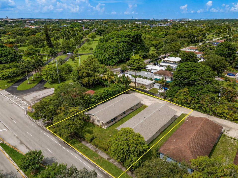 1915 SW 4TH Avenue 1-3, Fort Lauderdale, 플로리다 33315, 미국